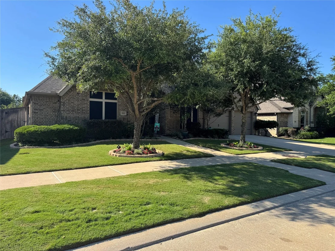 Photo of 30614 Indigo Falls Drive
