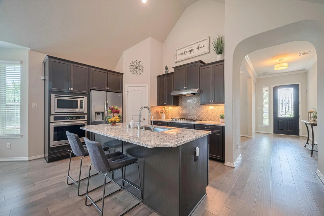 Photo of 28110 Long Mill Lane