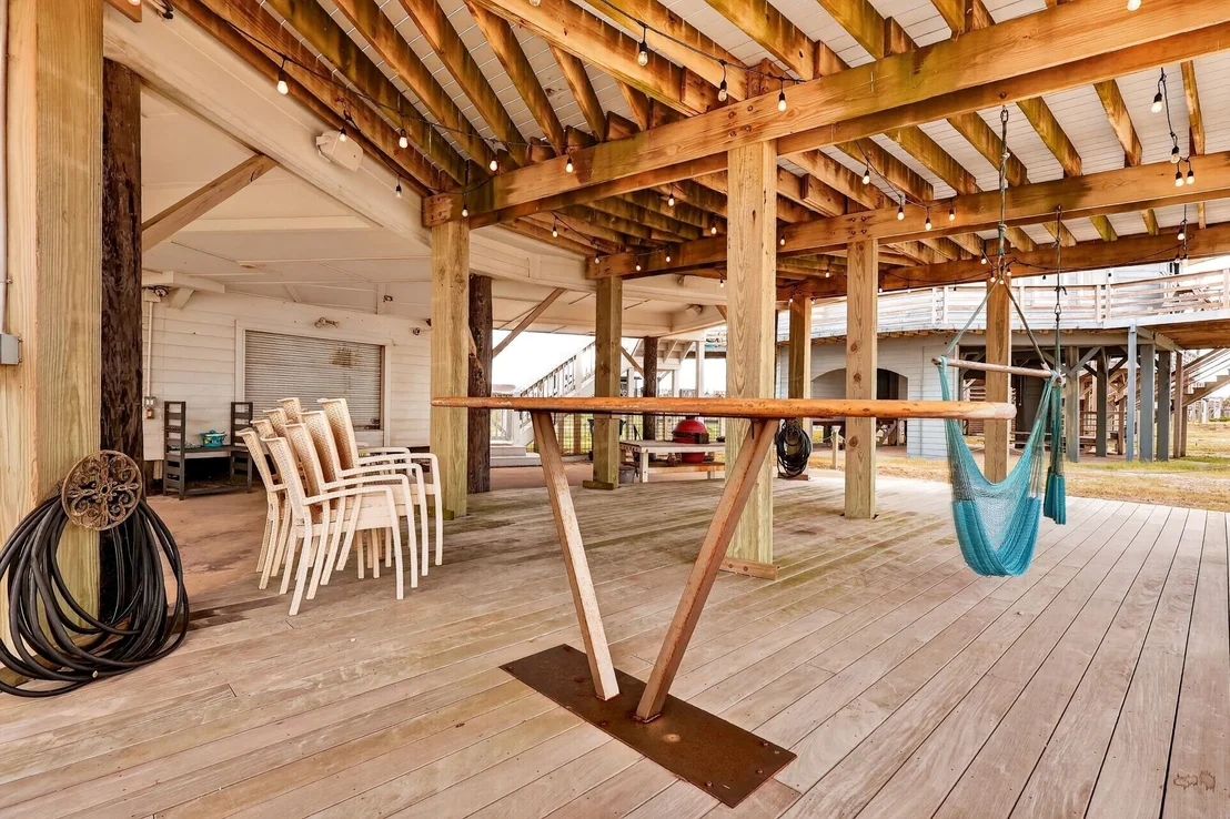 Photo of 914 Beach Drive