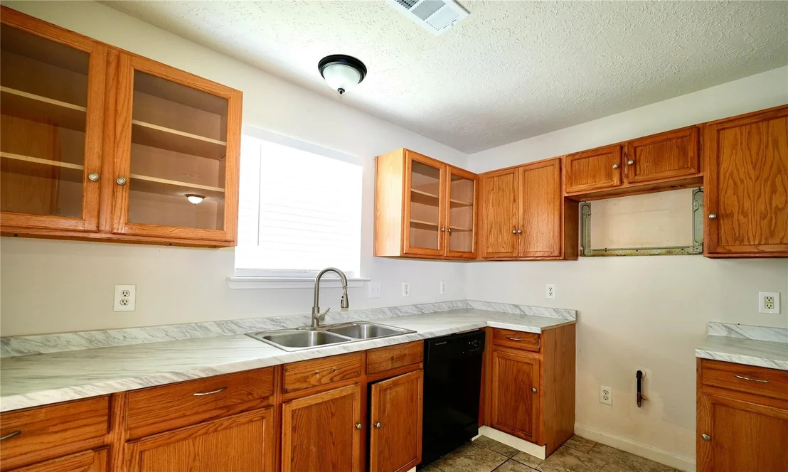 Photo of 6419 Halstead Meadows Cir