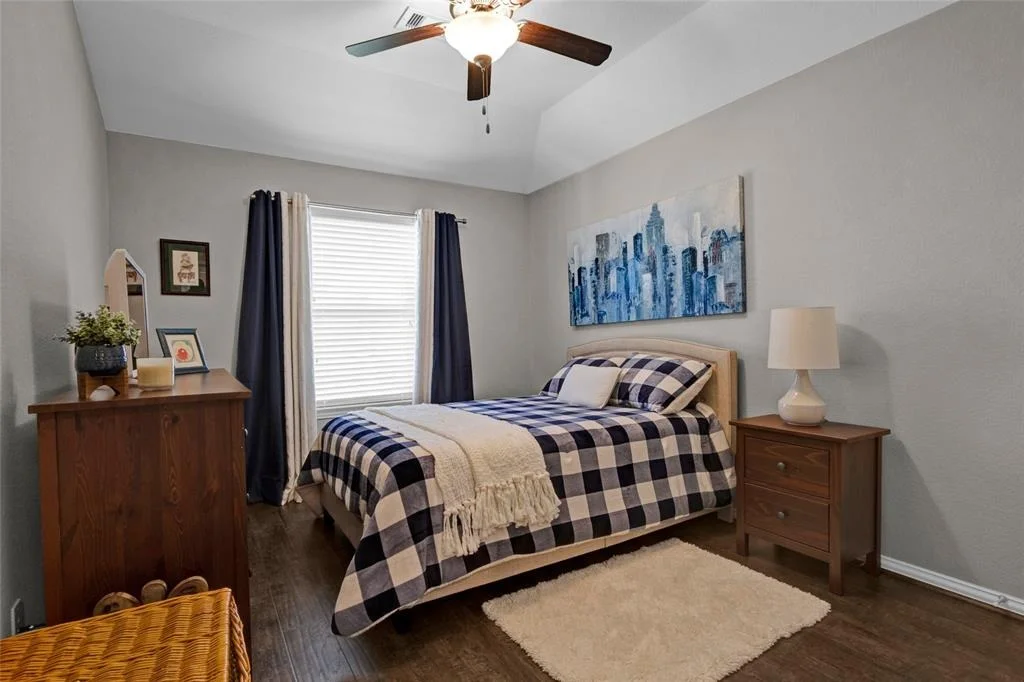 Photo of 10519 Menelaws Trail