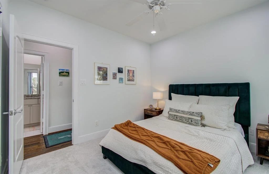 Photo of 3211 Jackson Street