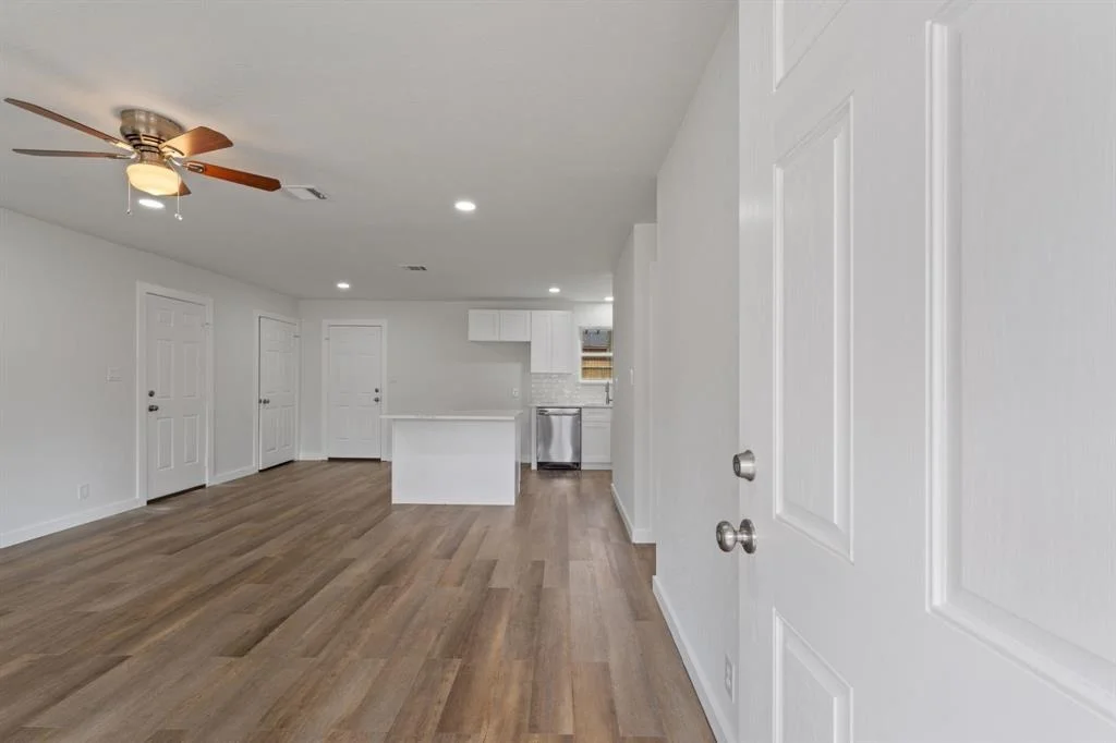 Photo of 228 N Forest Drive