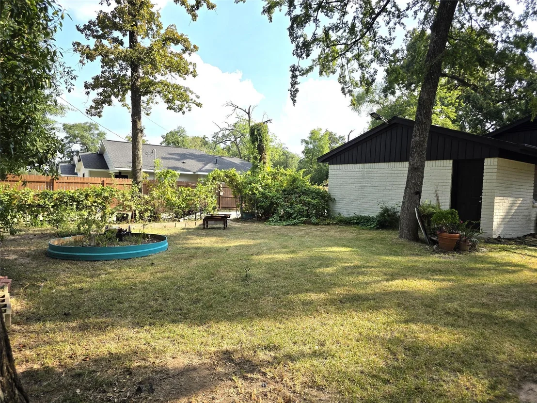 Photo of 3748 Pin Oak Drive
