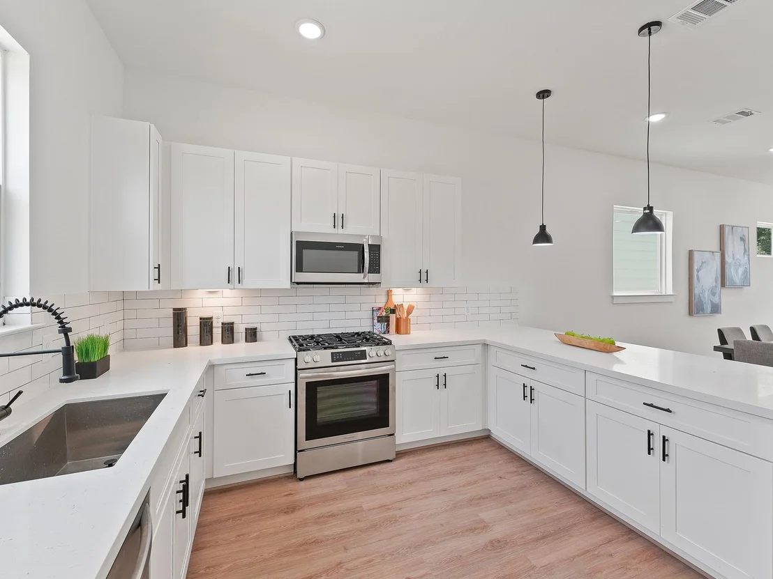 Photo of 4816 Cochran Street