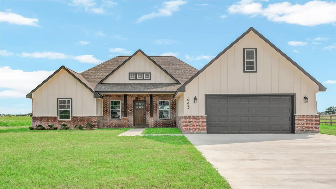 Photo of 643 Longhorn Trail