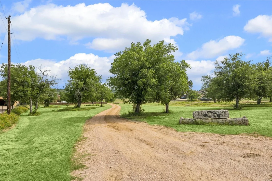 Photo of 511 Chimney Cove Drive