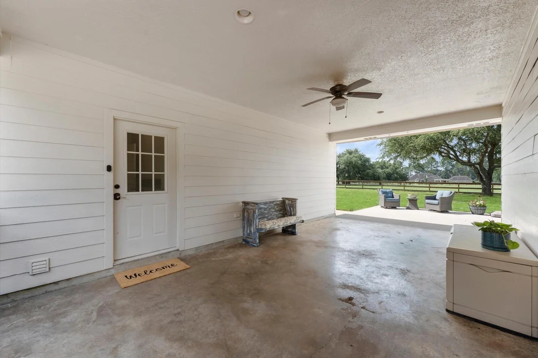 Photo of 33014 Grove Park Drive