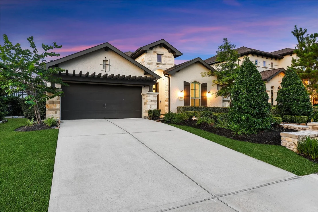 Photo of 28205 Woodland Bend Way