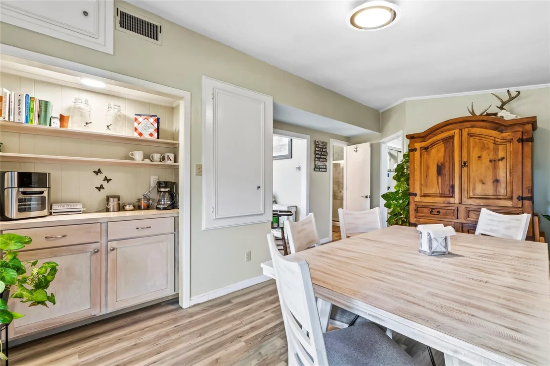 Photo of 146 Creekside Drive