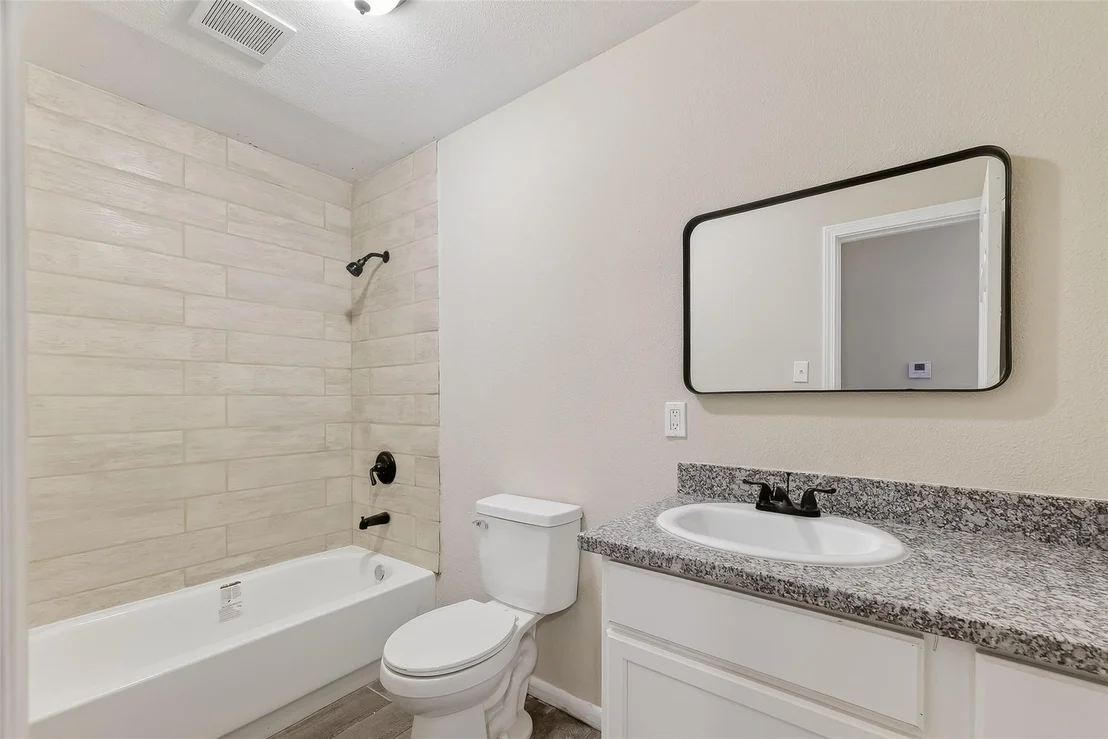 Photo of 105 Longridge Drive