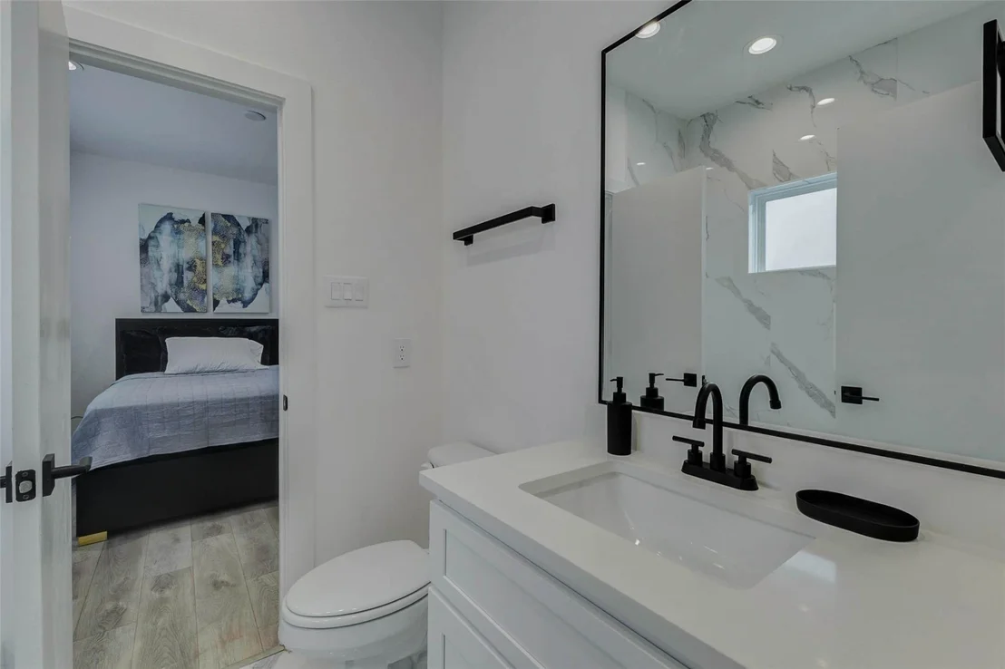 Photo of 5705 Elysium Street