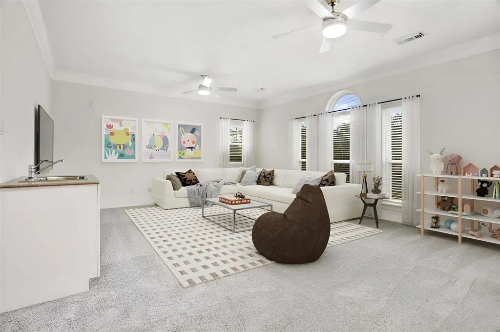 Photo of 7685 Ameswood Road