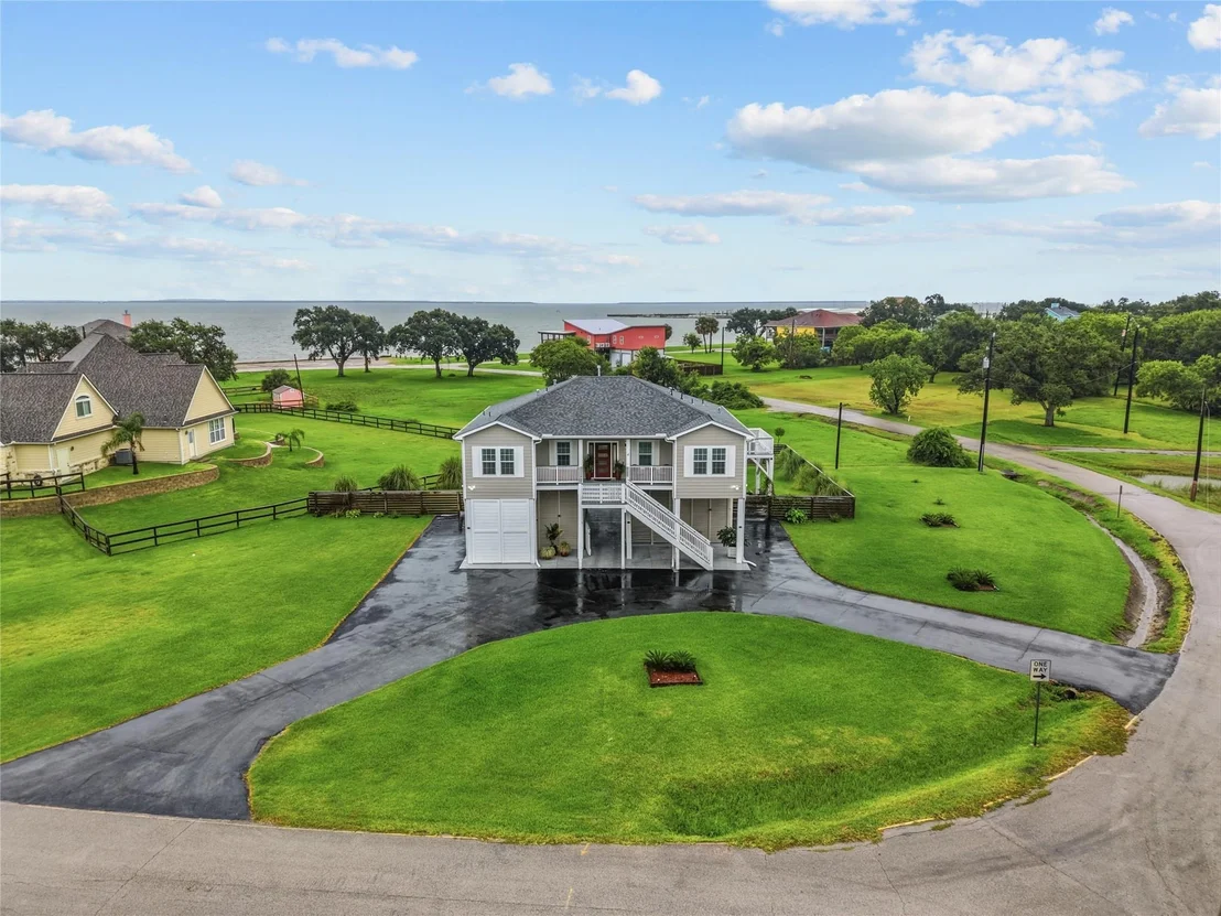 Photo of 4 Shore Acres Circle