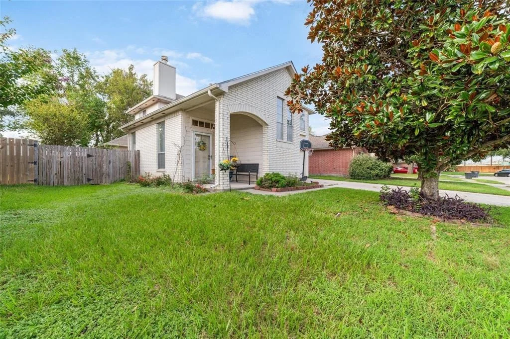 Photo of 21115 Hidden Bridle Court