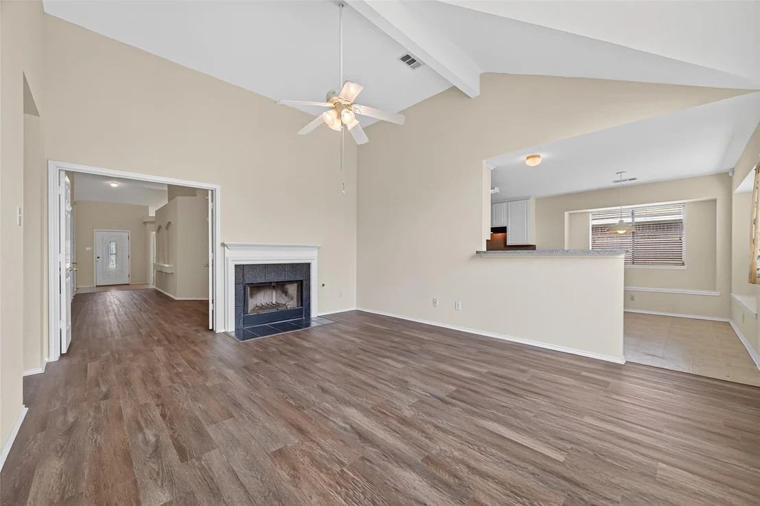 Photo of 2111 Laurel Arbor Drive