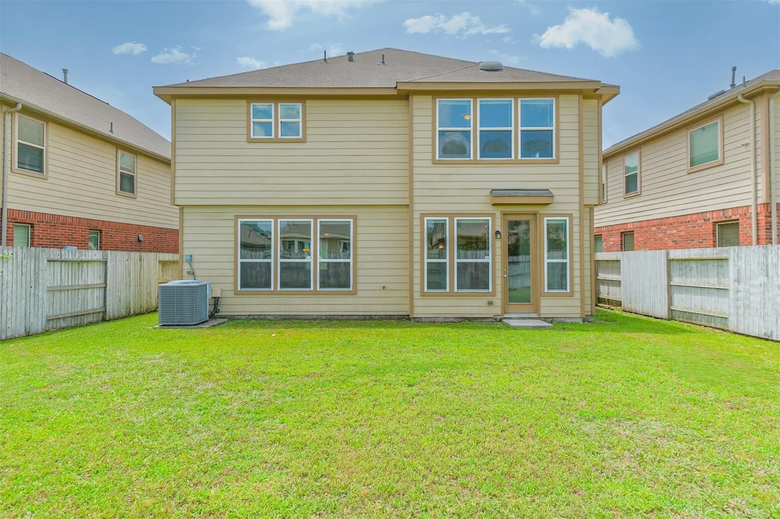 Photo of 4106 Lake Cypress Circle