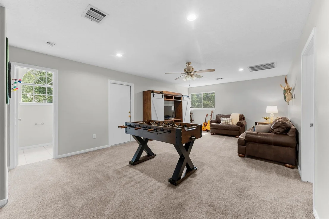 Photo of 33014 Grove Park Drive
