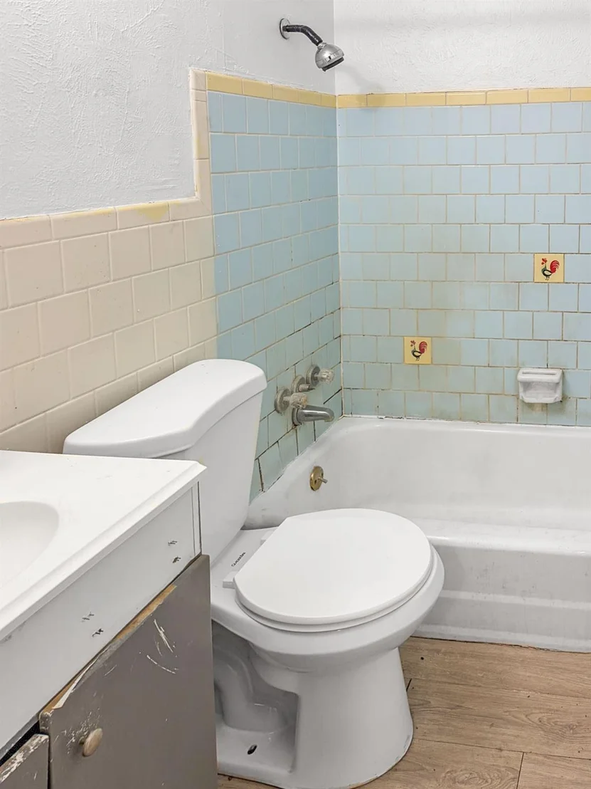 Photo of 4423 Holloway Drive