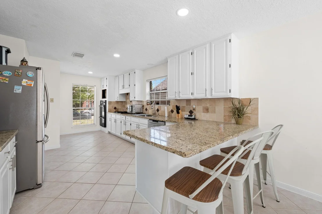 Photo of 7306 Oak Walk Drive