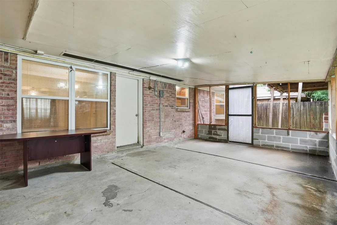 Photo of 2605 Burke Road