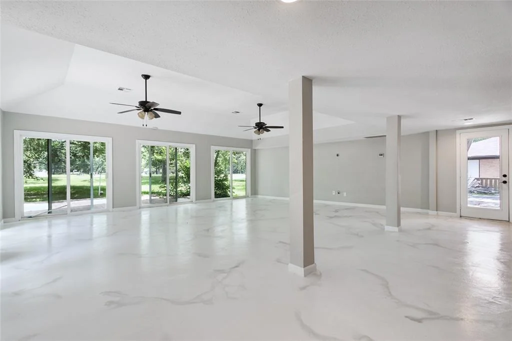 Photo of 570 Roanoke Drive