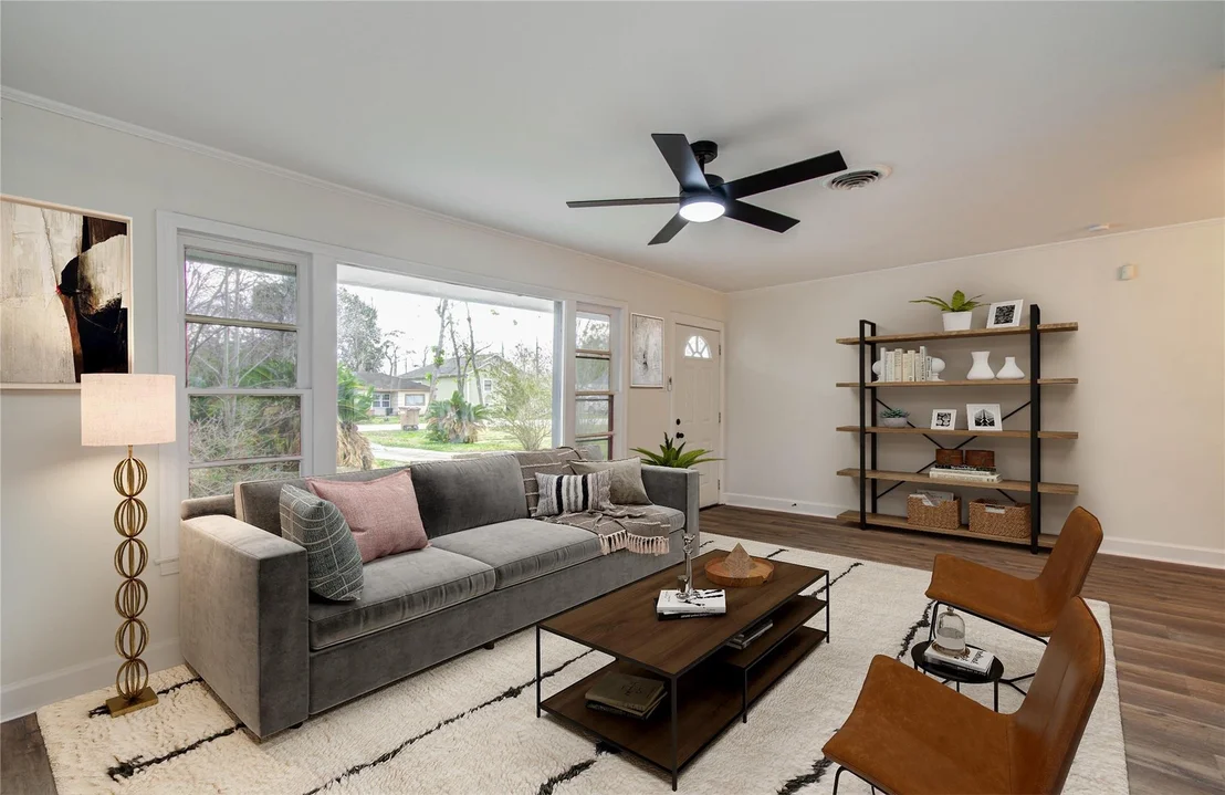 Photo of 2417 Pecan Street