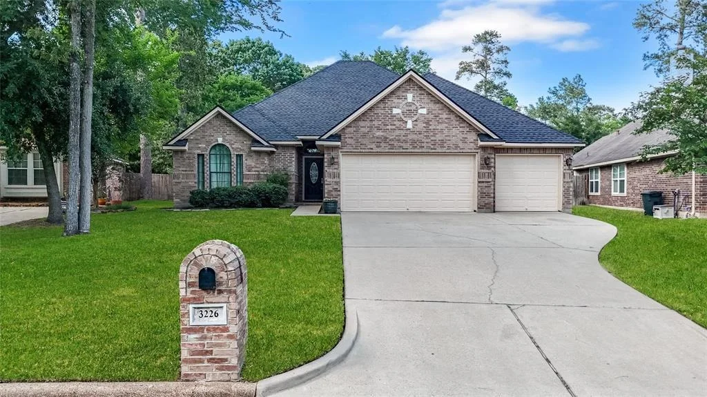 Photo of 3226 Glen Forest Road