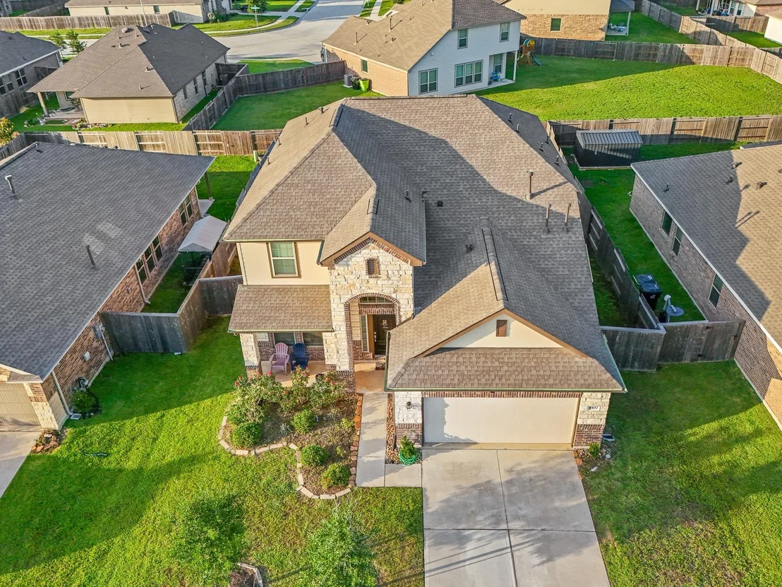 Photo of 5107 Twin Summit Drive