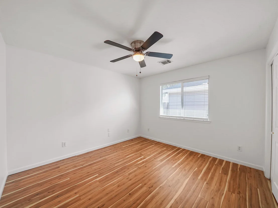 Photo of 6139 Lone Prairie Way