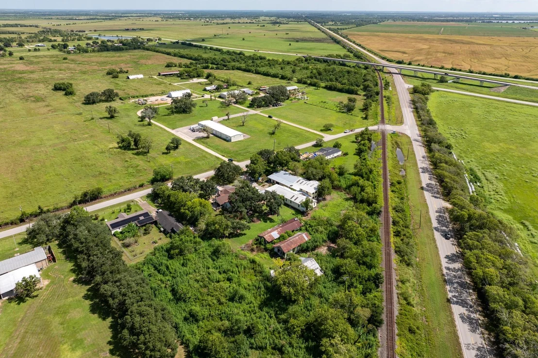 Photo of 514 County Road 443