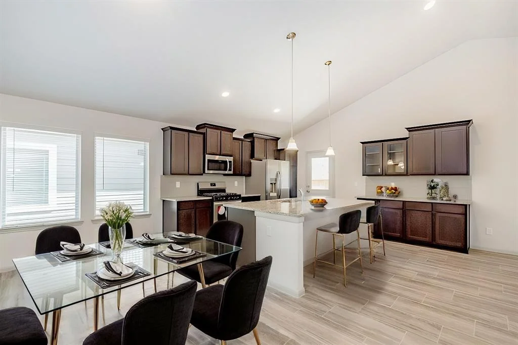 Photo of 6431 Downey Lane