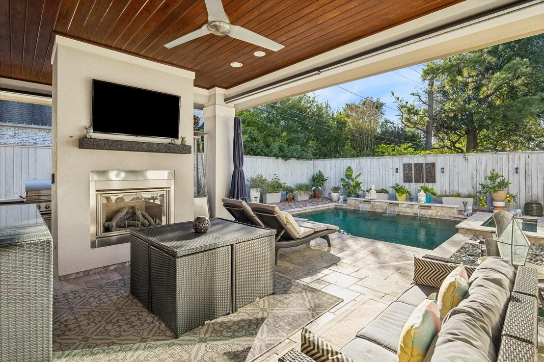 Photo of 8901 Bace Drive