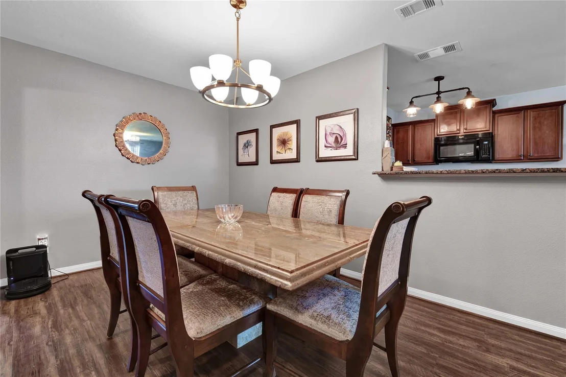 Photo of 1827 Garnet Breeze Drive