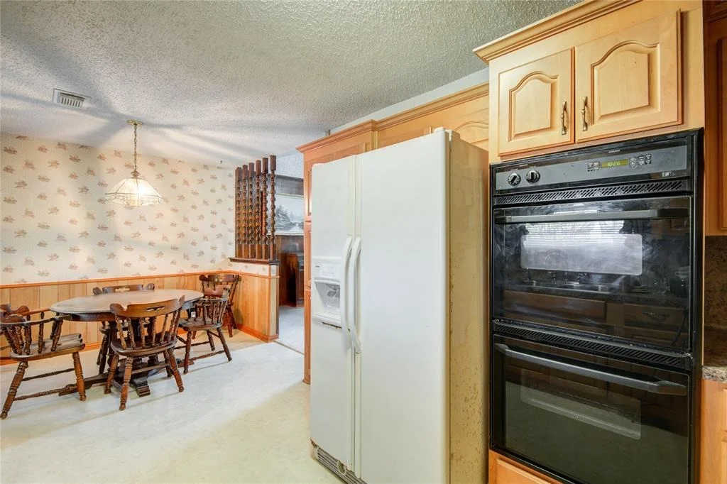 Photo of 223 Silverbell Circle