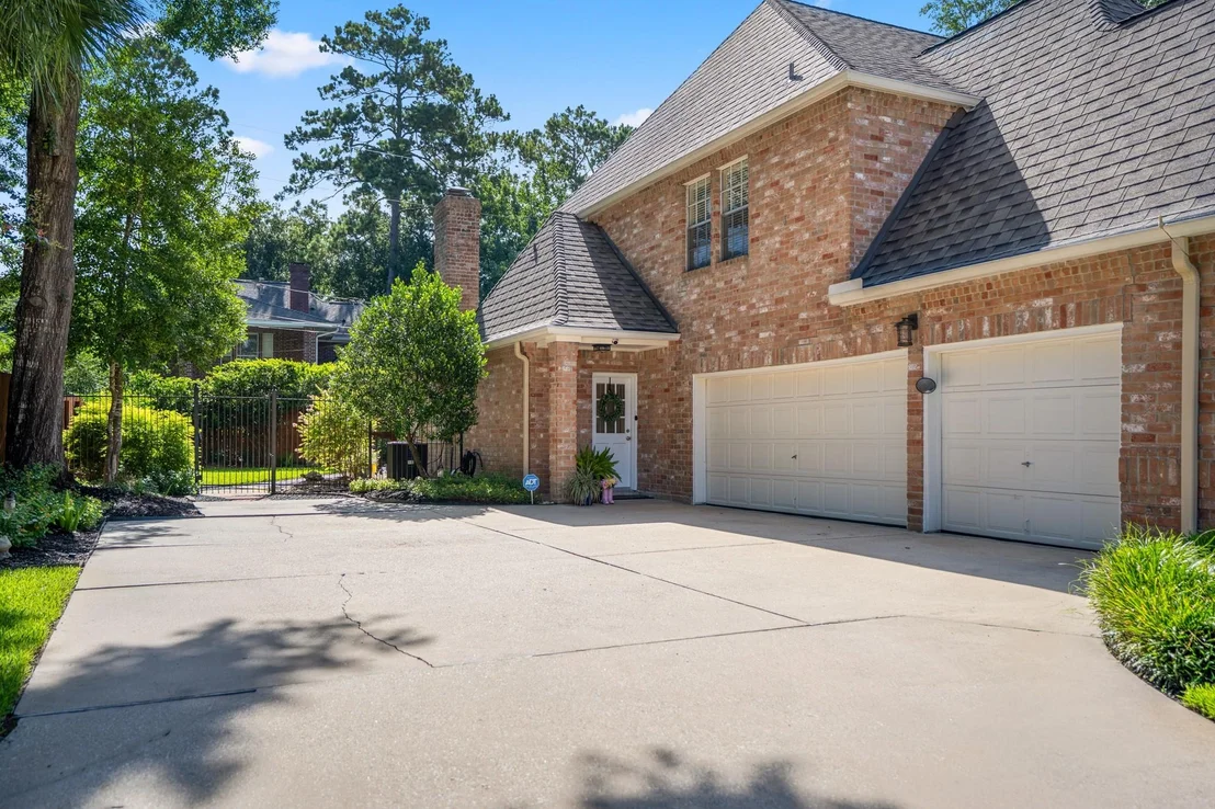 Photo of 16022 Stewarts Grove Drive