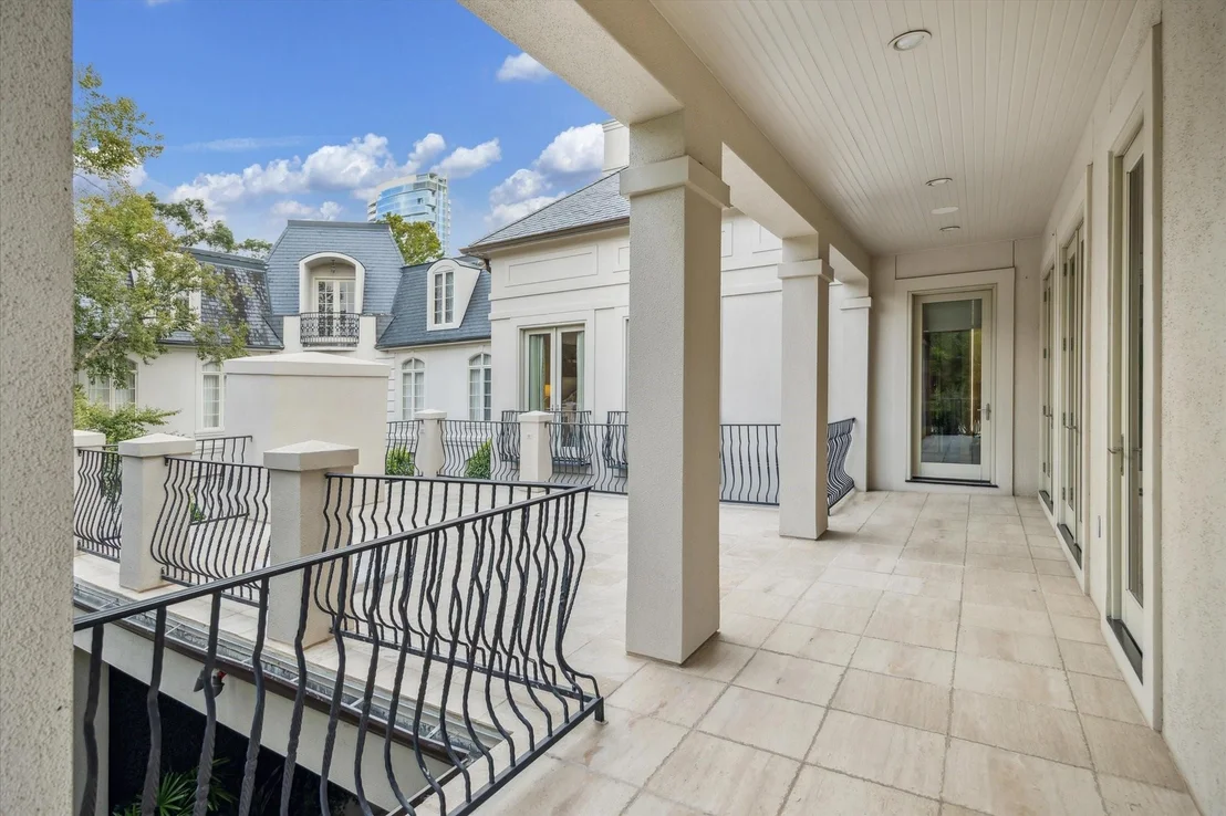Photo of 20 Eaton Square