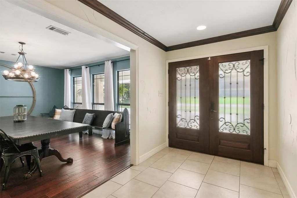 Photo of 1025 Creek Bend