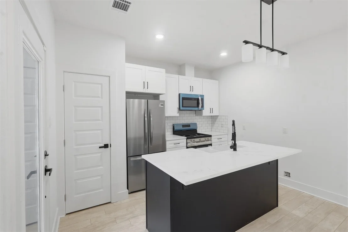 Photo of 4914 Antha Street