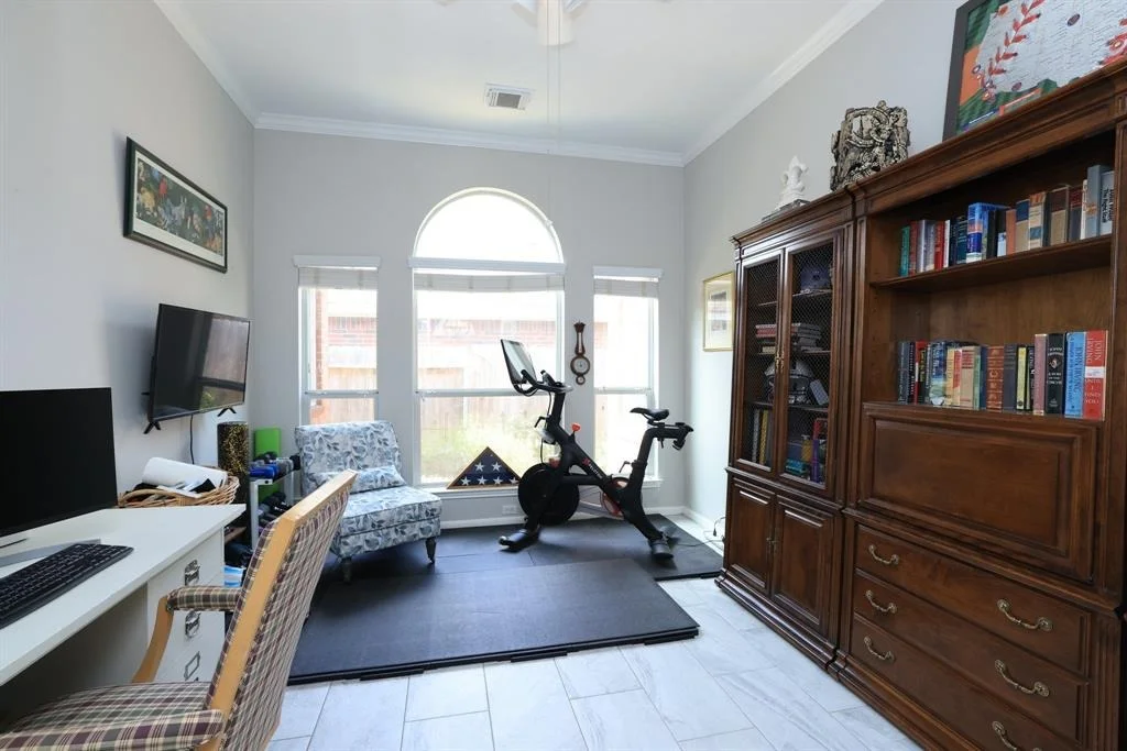 Photo of 9231 Fernwillow Drive