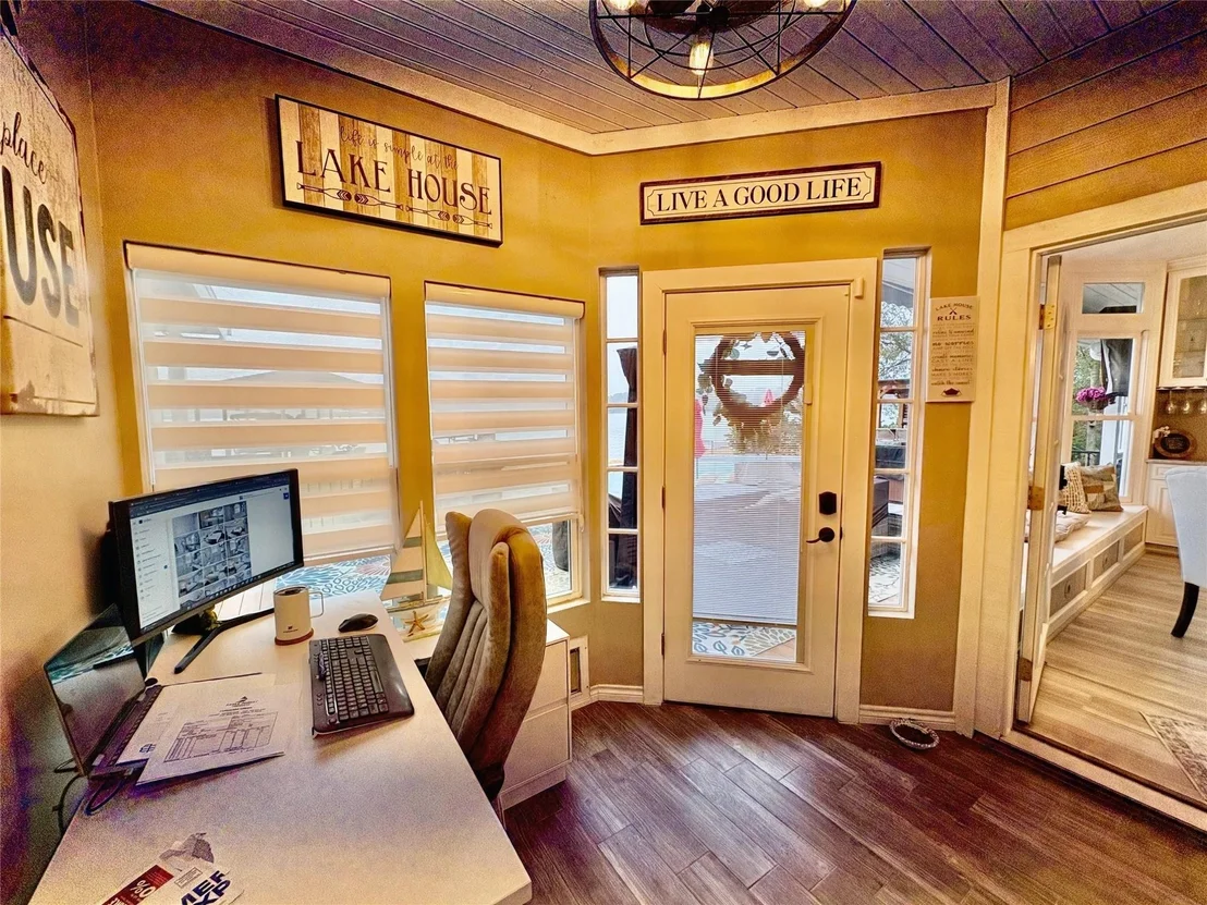 Photo of 15168 Paradise Point Drive