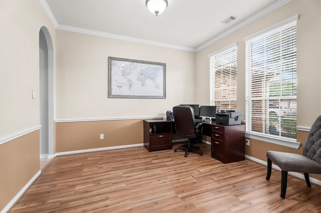 Photo of 25604 Ayers Lane