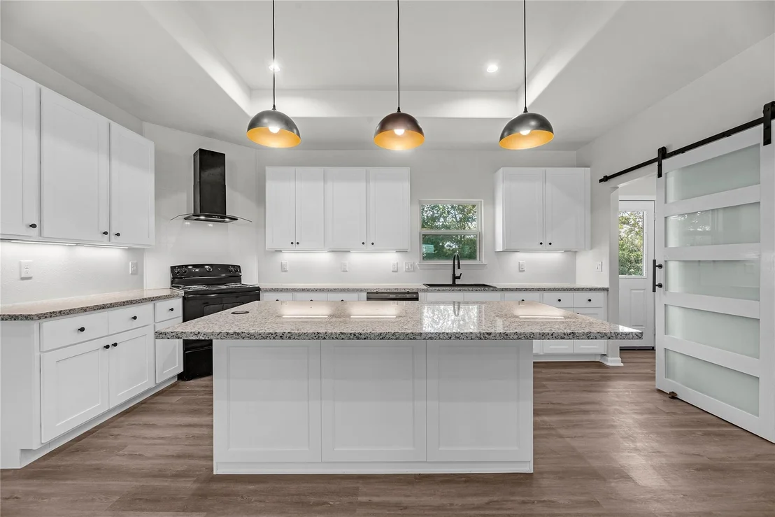 Photo of 1902 Westview Drive