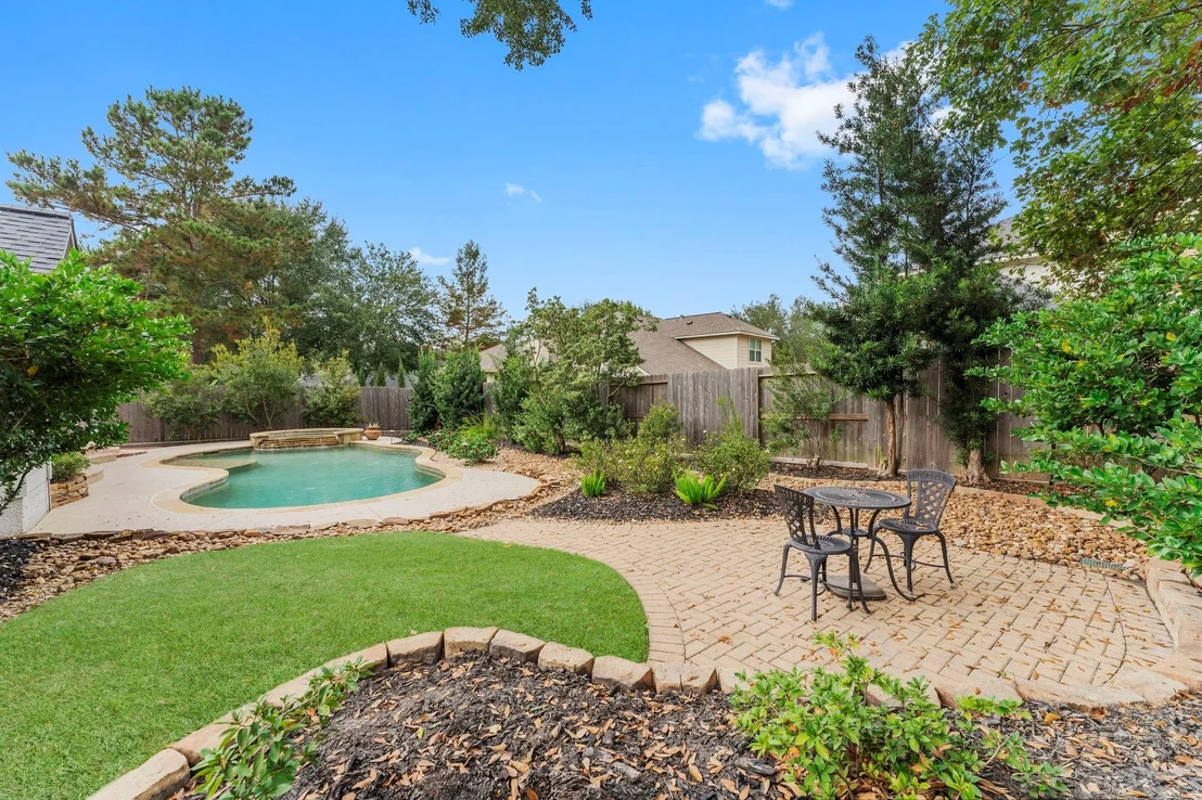 Photo of 959 Stoneglade Drive