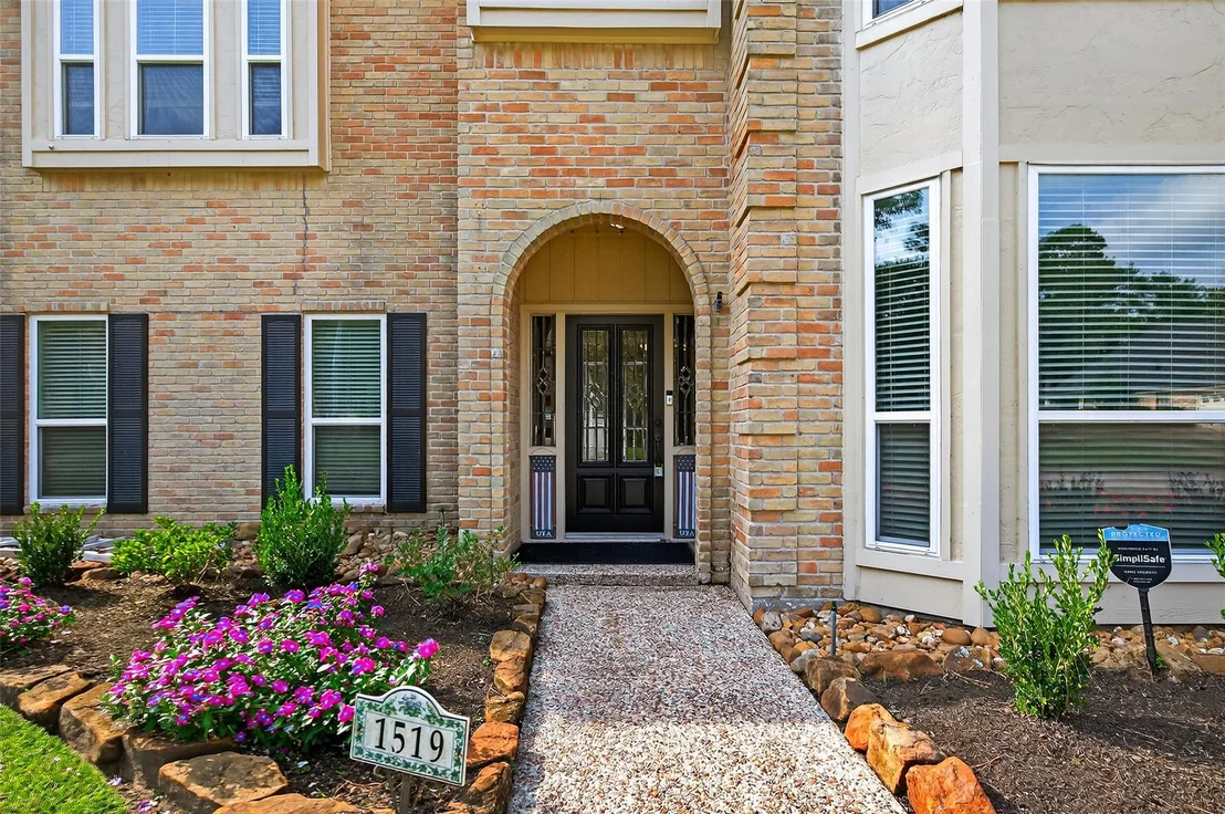 Photo of 1519 Lofty Maple Trail