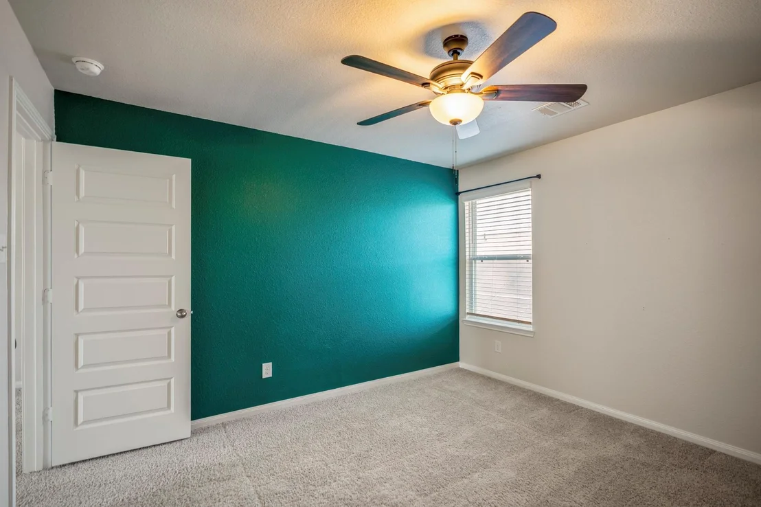 Photo of 2355 Mount Locke Path