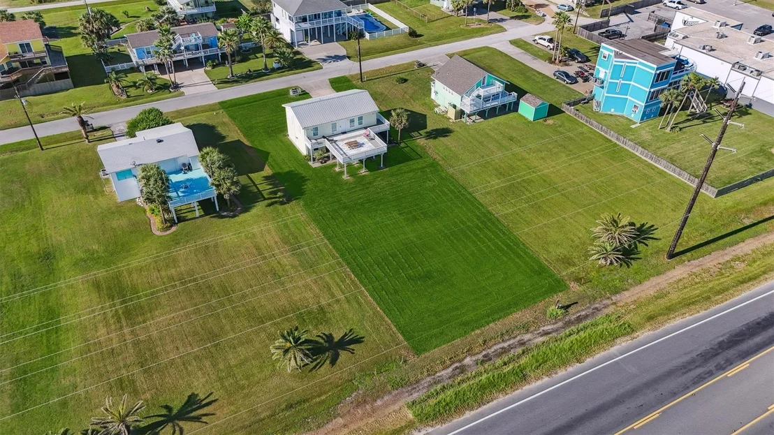 Photo of 16519 Blackbeard Road