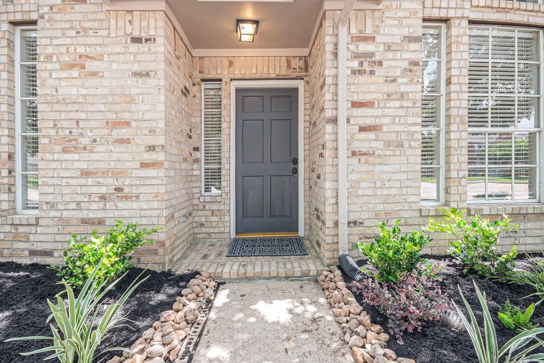 Photo of 7643 Rainbow Bend Drive