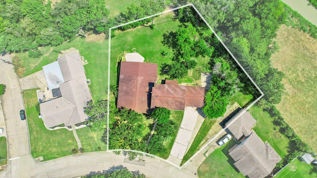 Photo of 707 Scenic Drive