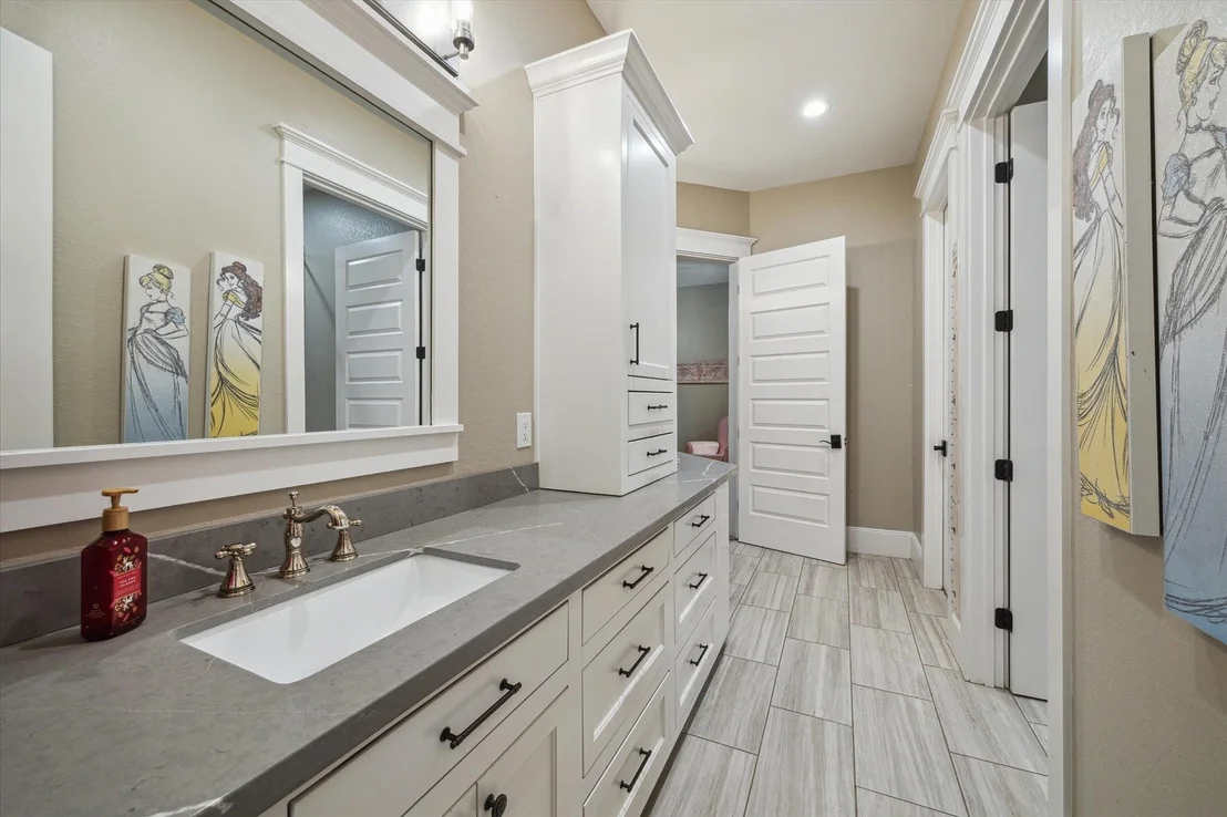 Photo of 1255 Bronco Trail